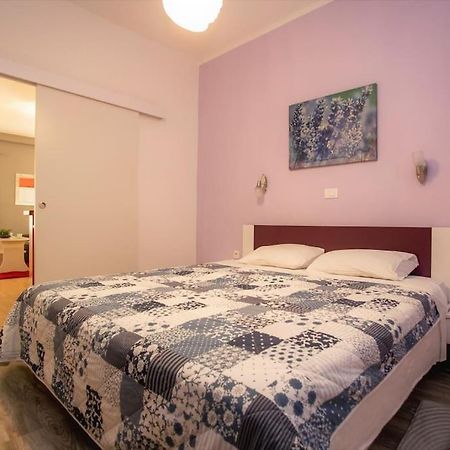Apartman Den,Rovinj Oaza U Centru Grada I Besplatnim Parkingom Apartment Bagian luar foto