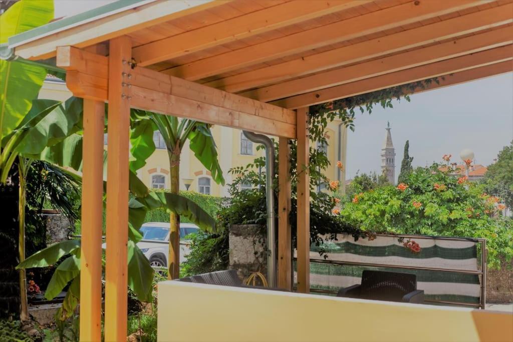 Apartman Den,Rovinj Oaza U Centru Grada I Besplatnim Parkingom Apartment Bagian luar foto